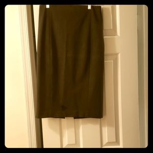 High waisted pencil skirt